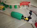 Bricolage pour le circuit de train : le tunnel en papier mâché