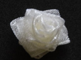 Mini rose en organza