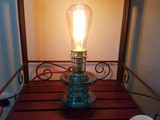 Lampe style industriel avec un isolateur électrique en verre diy